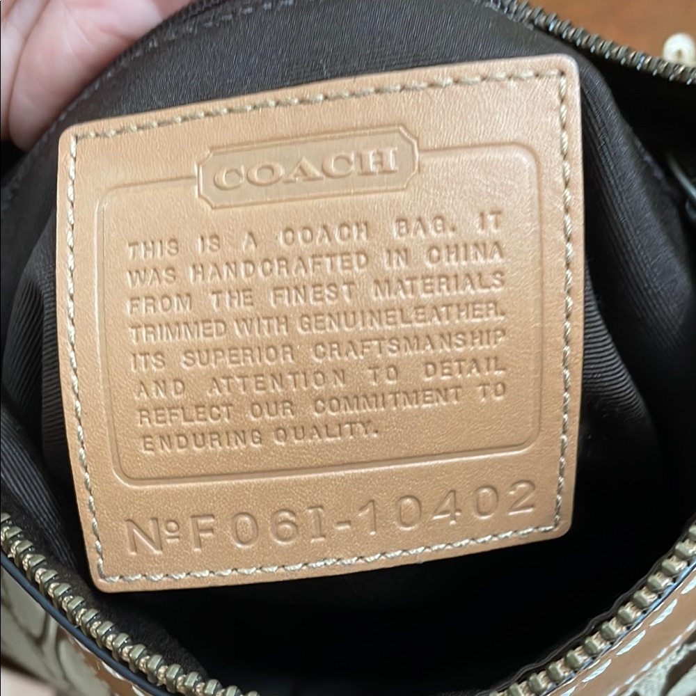 Coach Brown and Tan Crossbody Bag with Signature Style - Picture 11 of 11